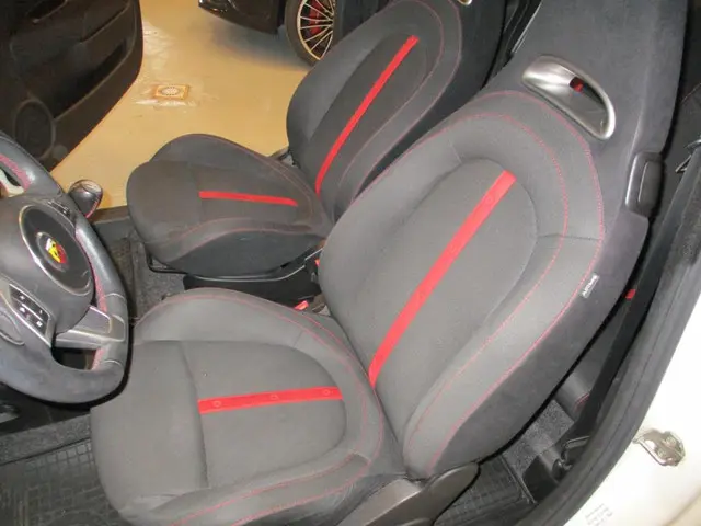 Fiat 500 1.4-16V Abarth 2012 Benzine 6