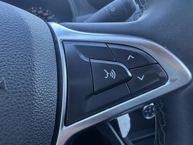 Dacia Duster 1.0 TCe Prestige 2021 Benzine 32