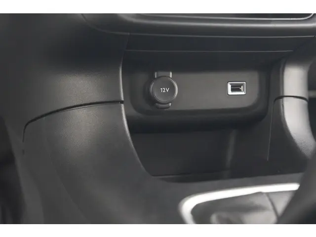 Citroën C3 PureTech 82 C-Series 2023 Benzine 39