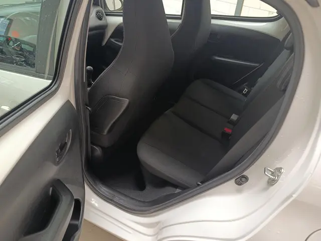 Peugeot 108 1.0 e-VTi Active 2018 Benzine 6