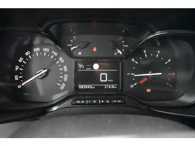 Citroën Berlingo XL PureTech 110 | 2021 Benzine 10