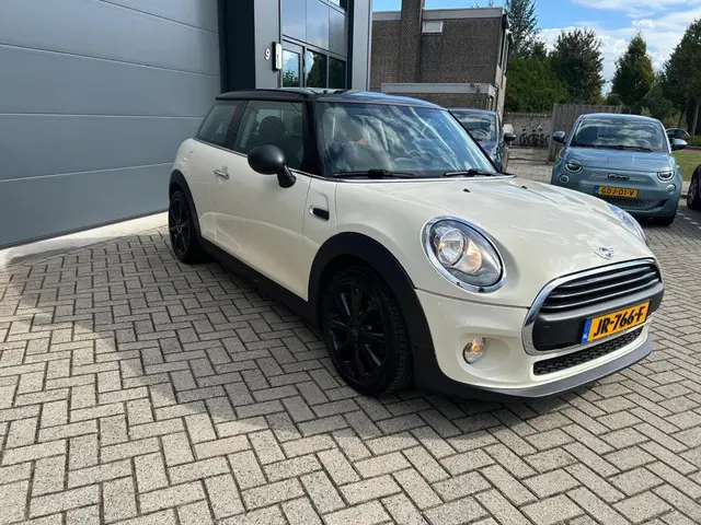 MINI One 1.2 2015 Benzine 2