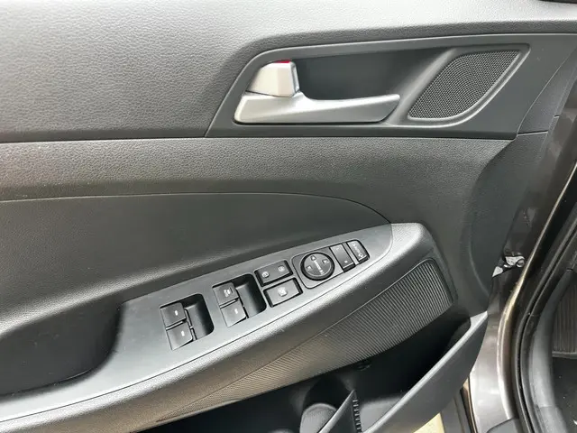 Hyundai Tucson 1.6 GDi Premium 2018 Benzine 15