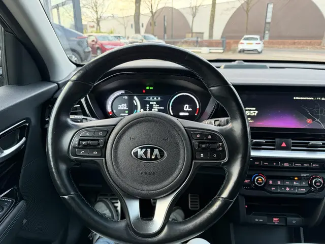 Kia e-Niro DynamicLine 64 kWh 2020 Elektrisch 9