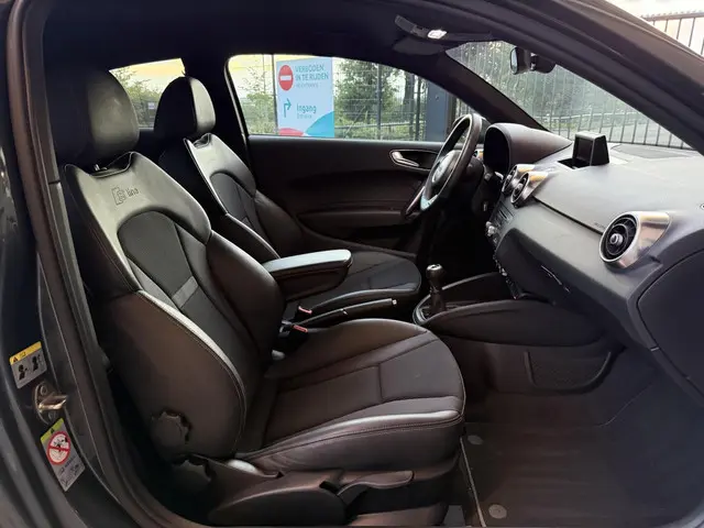 Audi A1 1.2 TFSI Pro Line S 2012 Benzine 21