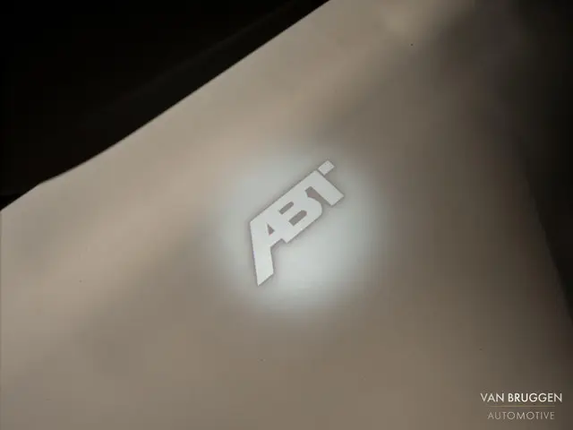 Audi Q8 60 TFSI e quattro S-Line 2021 Hybride Benzine 37