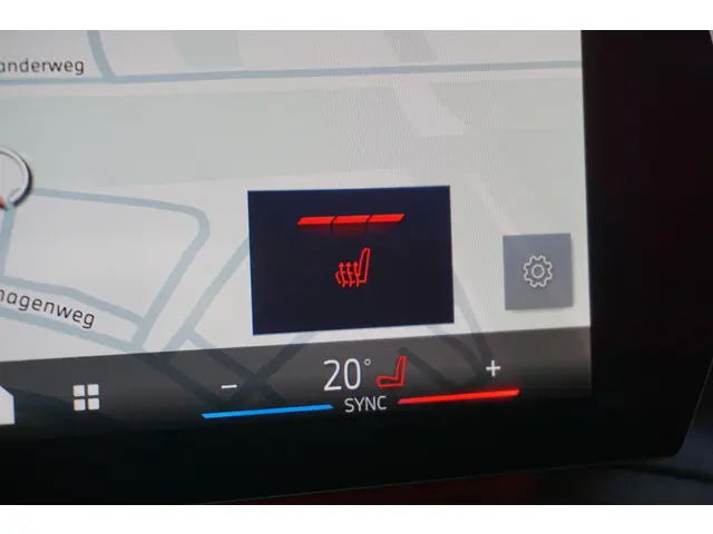 BMW 1 Serie 5-deurs 120 2025 Benzine 15