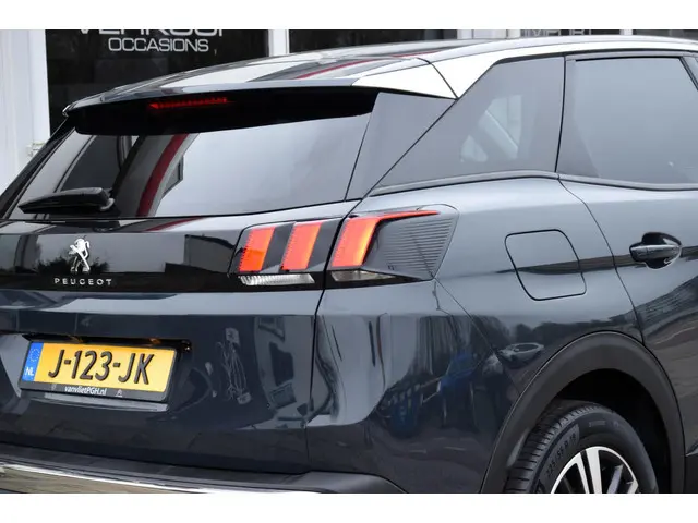 Peugeot 3008 1.2 PureTech Blue Lease Premium 2019 Benzine 8