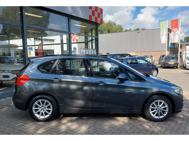 BMW 2 Serie 2