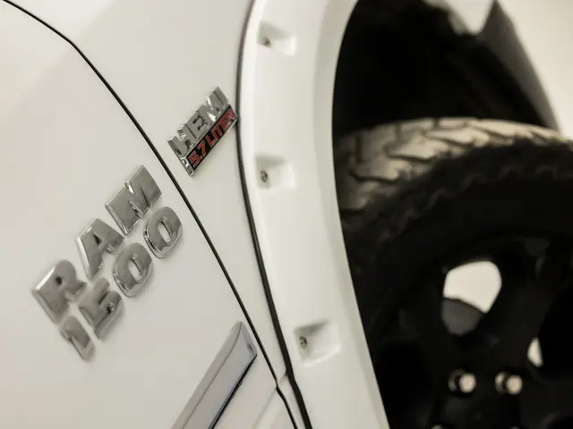 Dodge Ram 1500 5.7V8 Crew Cab 5'7 2016 LPG/Gas 46