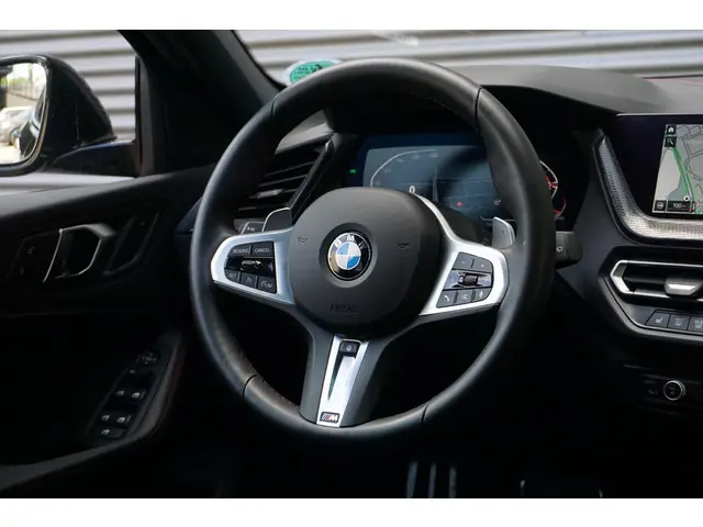 BMW 1 Serie 5-deurs 128ti 2024 Benzine 26