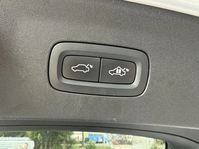 Polestar 2 Long Range Dual Motor AWD 2020 Elektrisch 16