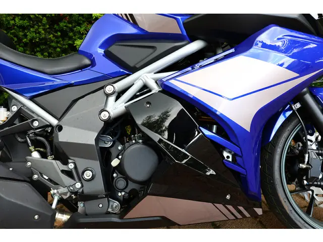 Yamaha YZF R125 TRMOTOR 125 GP-ONE [A1 A2] 2026 Benzine 17