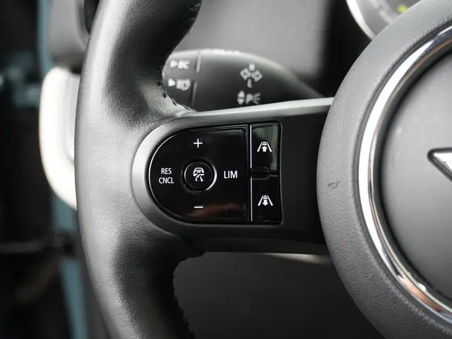 MINI Countryman Cooper SE ALL4 2022 Hybride Benzine 21