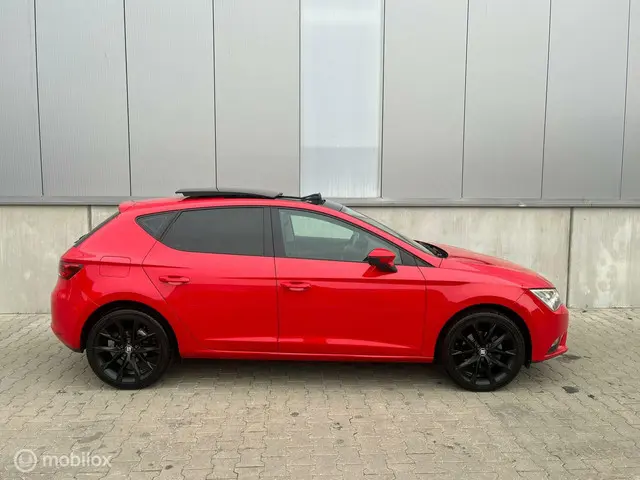 SEAT Leon FR TSI/DSG/PANO/LED/ 2013 Benzine 11