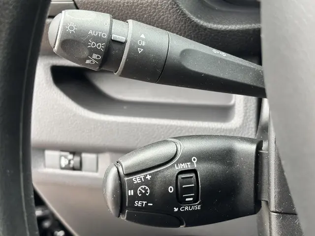 Toyota ProAce Compact 1.5 D-4D Navigator 2021 Diesel 24