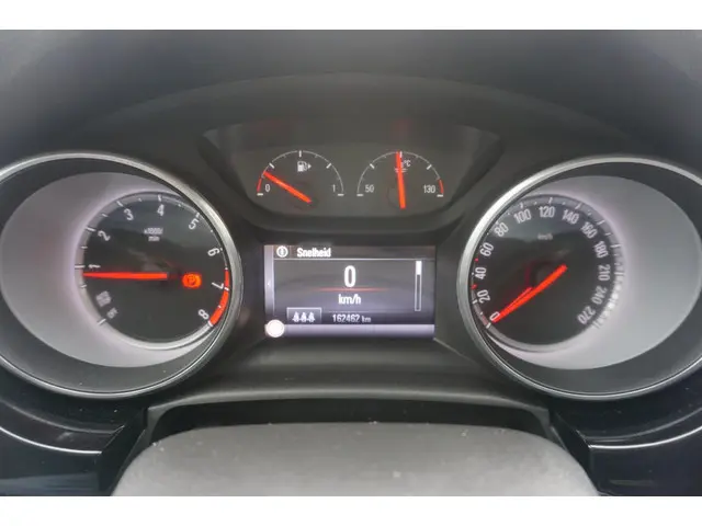 Opel Astra Sports Tourer 1.0 Innovation 2016 Benzine 22