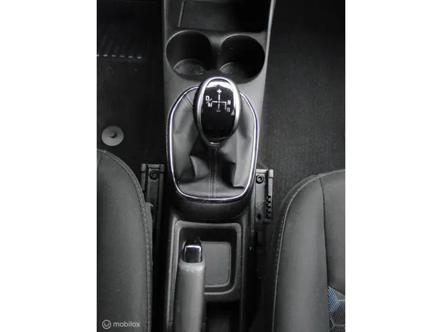 Opel KARL 1.0 , automaat, benzine, 109989 km 2019 Benzine 18