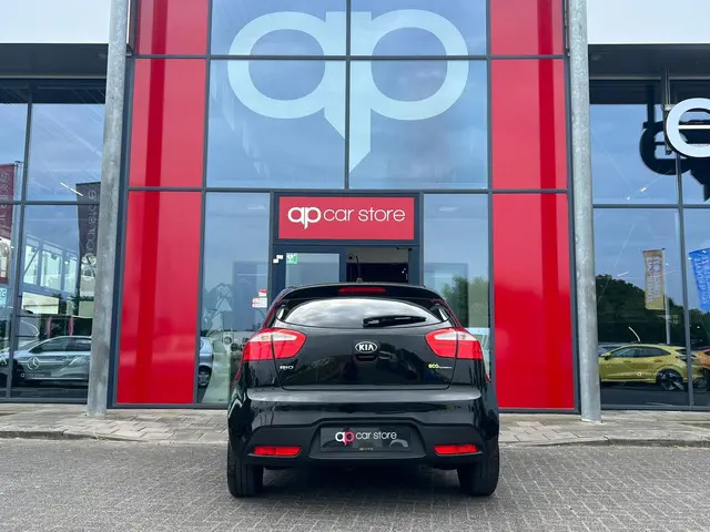 Kia Rio 1.2 CVVT Super Pack 2013 Benzine 6