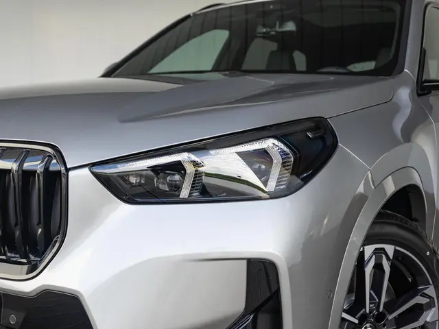 BMW X1 sDrive18i 2025 Benzine 13