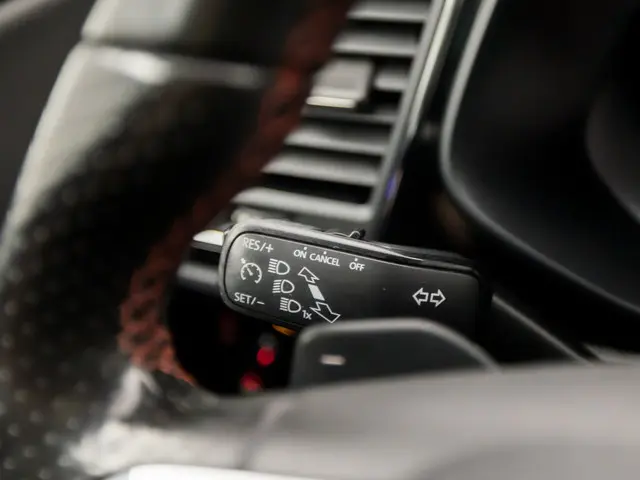 SEAT Leon 1.5 TSI FR Sport 2018 Benzine 24