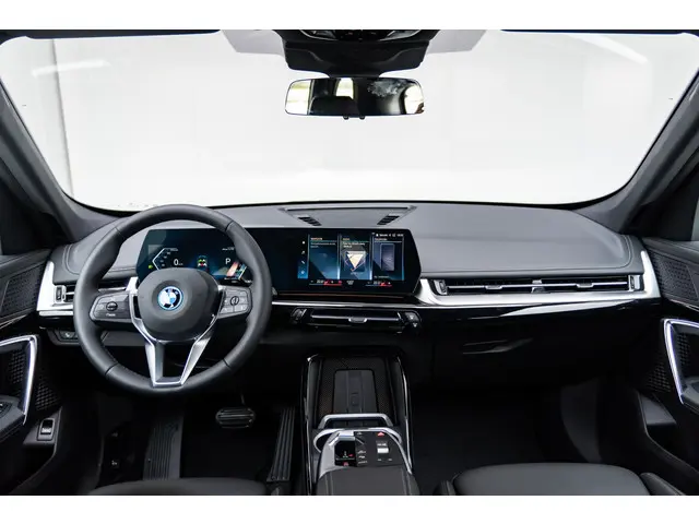 BMW iX1 IX1 xDrive30 2024 Elektrisch 9