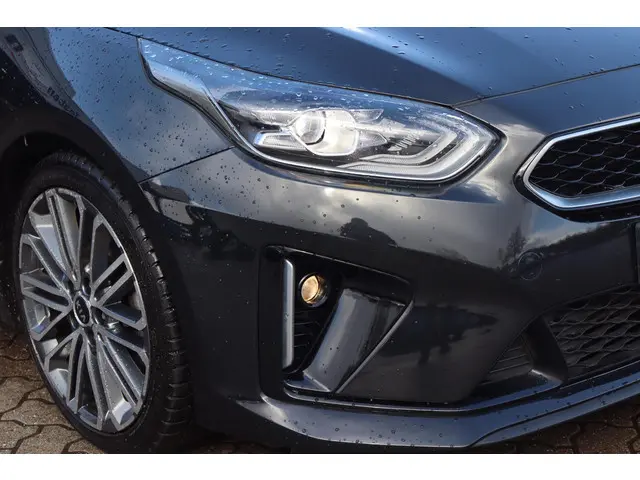 Kia ProCeed 1.5 T-GDI GT-PlusLine 2021 Benzine 12