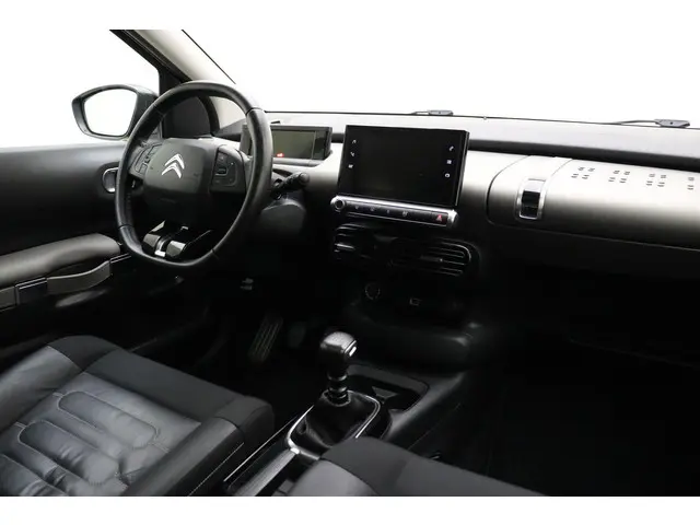 Citroën C4 Cactus 1.2 PureTech Shine 2019 Benzine 16