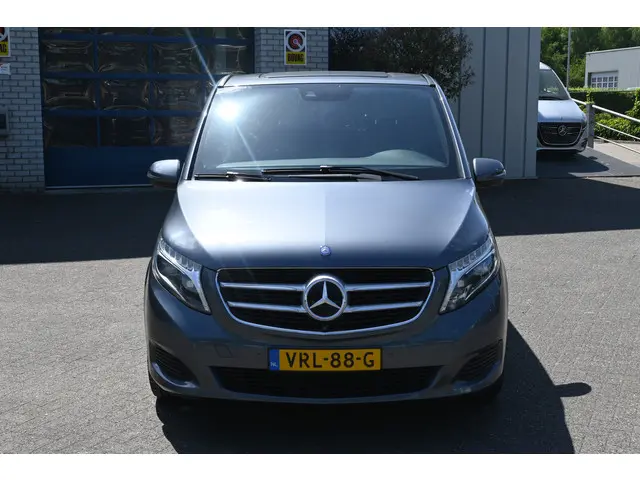 Mercedes-Benz V-Klasse 250d L2 DC Avantgarde 2016 Diesel 2