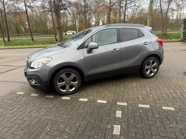 Opel Mokka 1.6 Cosmo 2013 Benzine 18