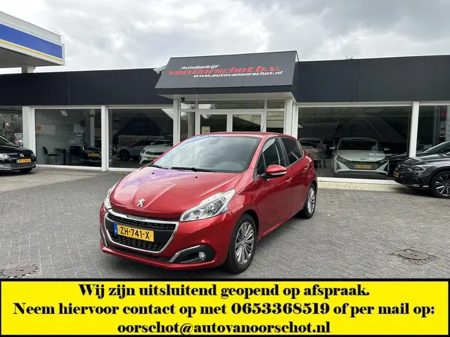 Peugeot 208 1.2 PureTech Signature 2019 Benzine