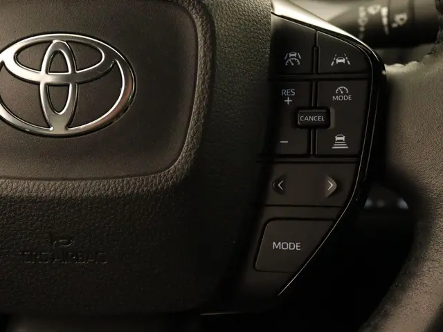 Toyota bZ4X Active 71 kWh 2023 Elektrisch 32