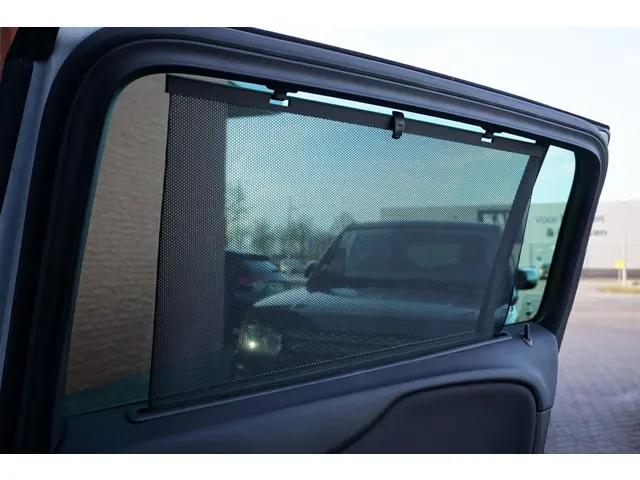 Opel Zafira Tourer 1.6 Blitz 2016 Benzine 22