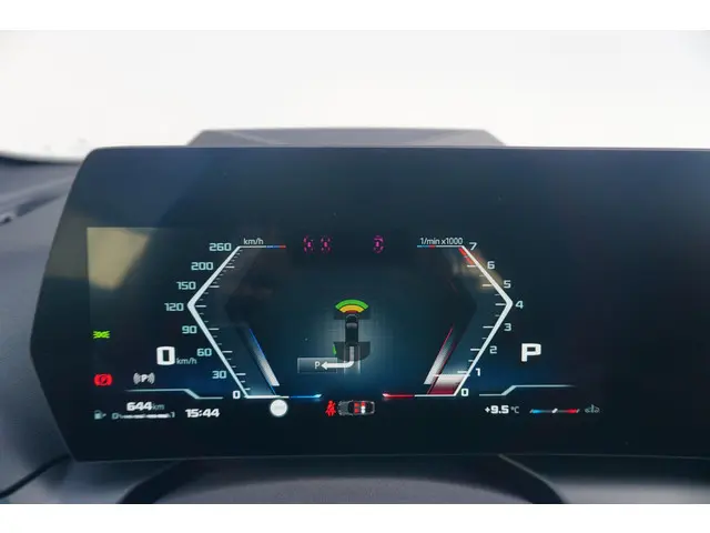 BMW 2 Serie Gran Coupé M235 xDrive 2026 Benzine 14