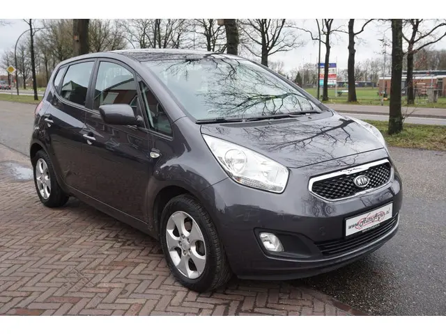 Kia Venga 1.4 CVVT Comfort Pack 2012 Benzine 6
