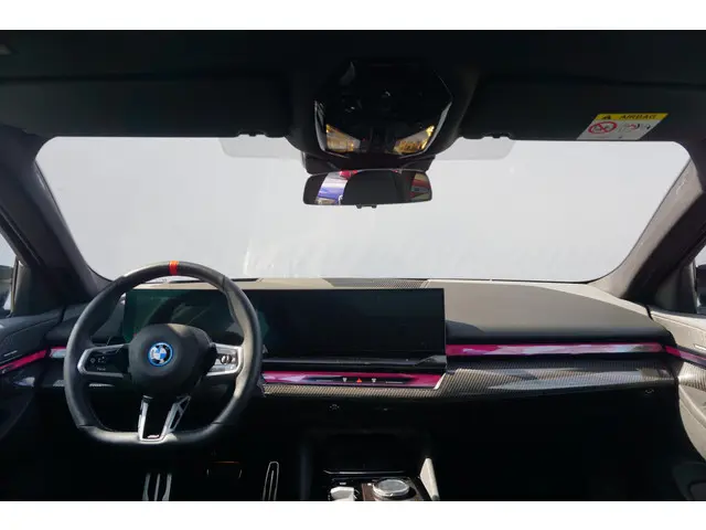 BMW i5 M60 2024 Elektrisch 11
