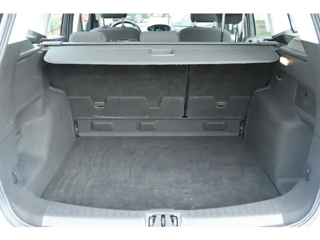 Ford Kuga 1.5 TITANIUM 2018 Benzine 14