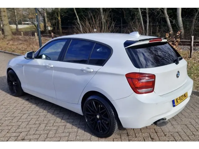 BMW 1 Serie 116i Business 191D KM Navi 2013 Benzine 3