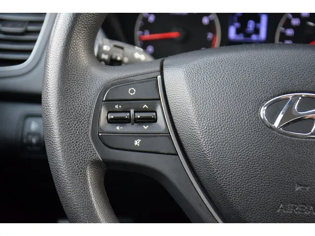 Hyundai i20 1.2 LP i-Drive Cool 2019 Benzine 23