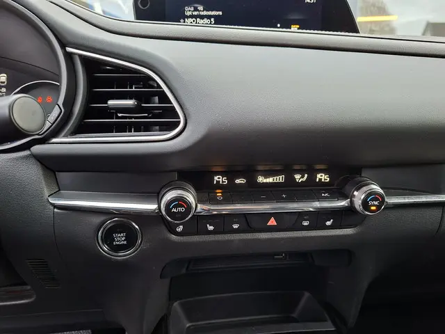 Mazda CX-30 2.0 SkyActiv-X M Hybrid Luxury 2020 Benzine 15