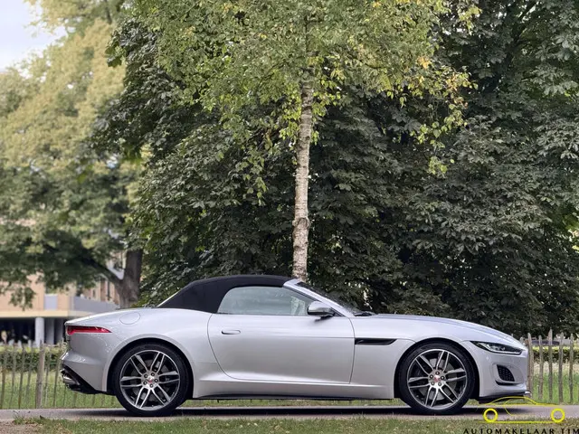 Jaguar F-Type P450 RWD R-Dynamic Black 2021 Benzine 5