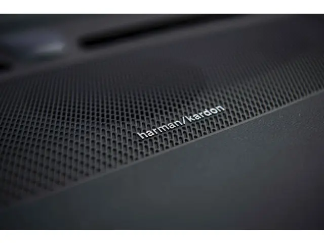 Volvo XC40 2.0 B4 Plus Dark 2025 Benzine 30