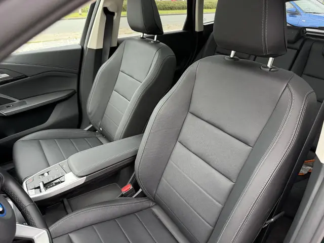 BMW iX1 eDrive20 67 kWh 2024 Elektrisch 14