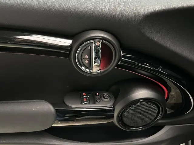 MINI Electric Mini Classic 33 kWh 2021 Elektrisch 16