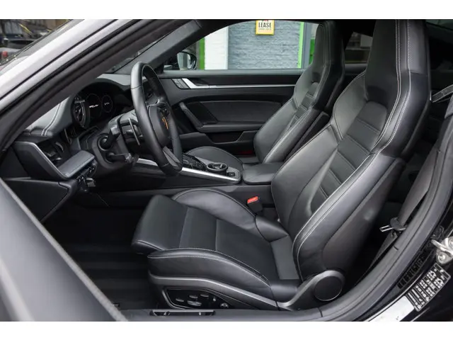 Porsche 911 3.8 Turbo 2021 Benzine 12