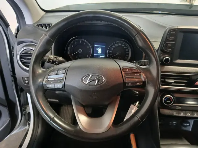 Hyundai Kona 1.0T Comfort - Front Schade - BPM 2017 Benzine 8