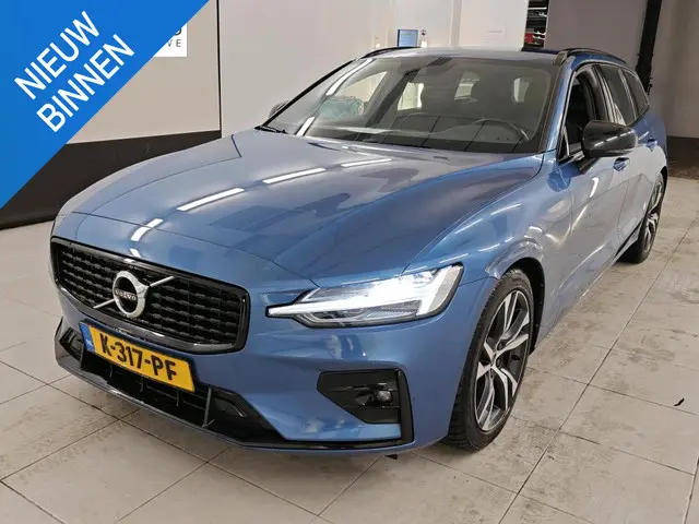 Volvo V60 2.0 B3 R-Design 2021 Benzine