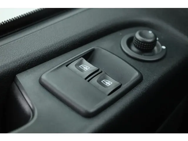 Renault Trafic 2.0 dCi 120pk L2H1 Comfort 2019 Diesel 7