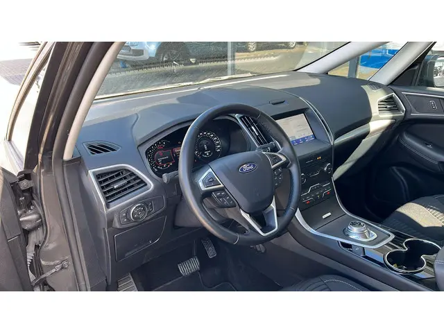 Ford S-Max 2.5 Hybride Connected 2022 Hybride Benzine 16