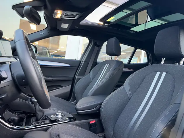 BMW X2 xDrive25e High Executive 2022 Hybride Benzine 20